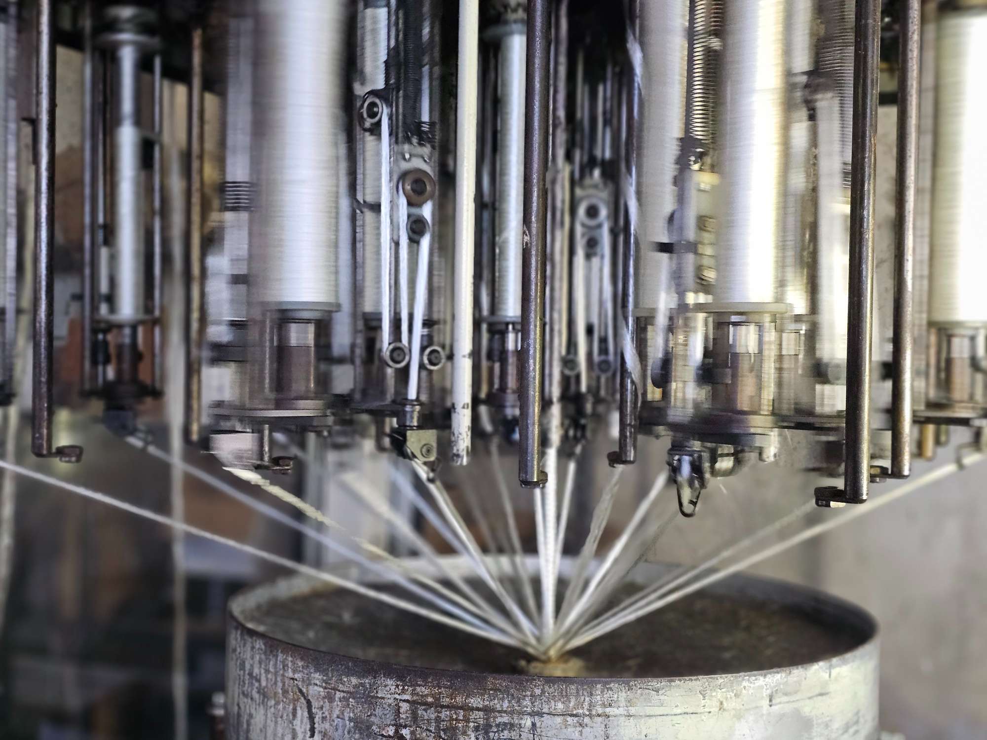 Strojevi za dijagonalno pletenje